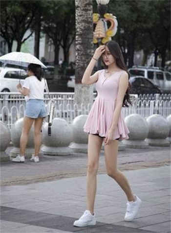 斗鱼婉儿开箱视频