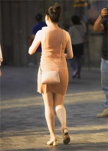 陌陌附近女的约见面能去吗