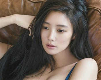 已满18点击忘忧草