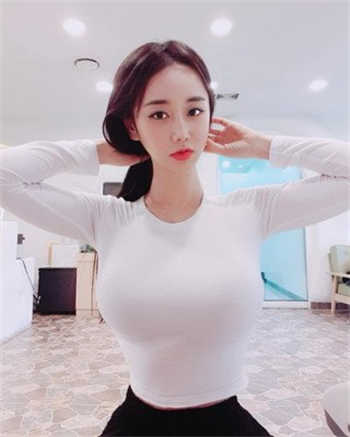 龙潜花都妈妈苏雅晴