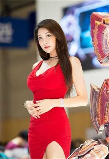 冯提莫跳舞衣服掉了