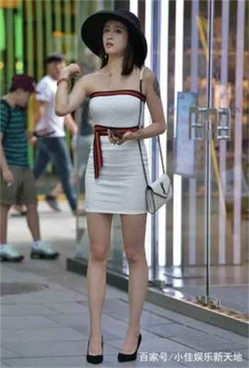 爱情公寓之最强房东系统