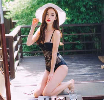 刺青师2的女主角叫什么