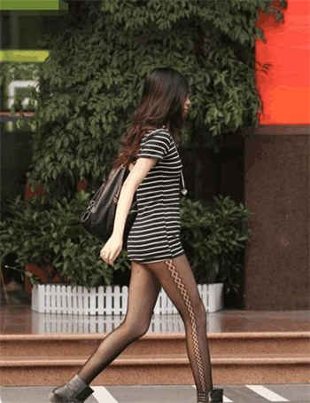 伊人开心22 yiren