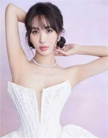 小清殿下汉服三套资源
