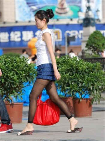 描写云的诗句优美句子