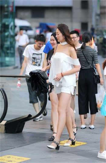 许安妮新娘请帖花狐在线