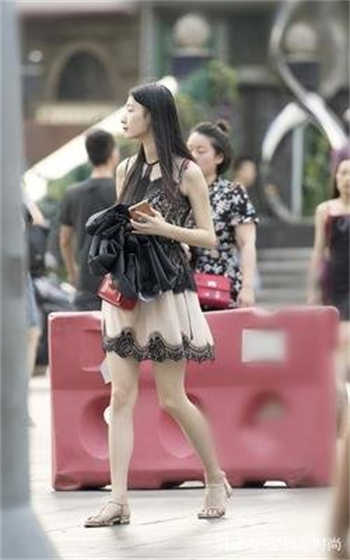 寡妇与傻子的大棒