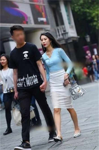 中国拍片的女的有谁