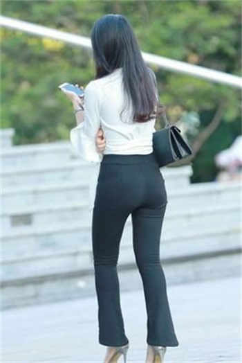 被我同学催眠的一家续写