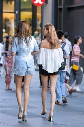 姐妹身份互换老公