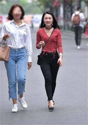 我和三对双胞胎老婆