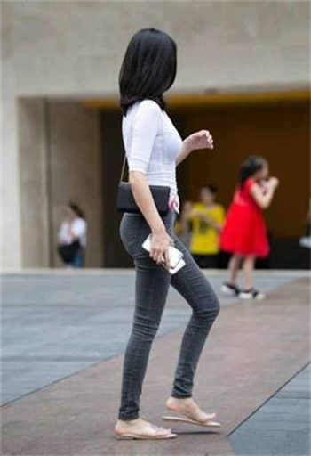 催眠美女变成奴隶