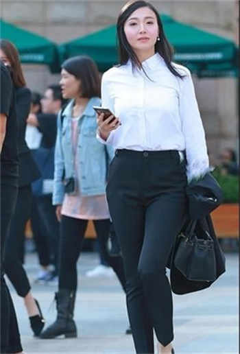 面具俱乐部遇到女儿