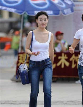 公交车诗婷 耻辱公车小说