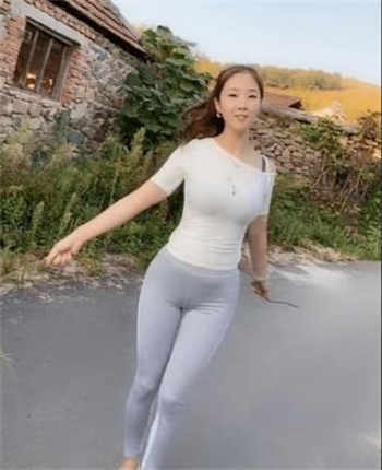 求好心人给个网址吧