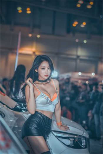 家长群是重灾区
